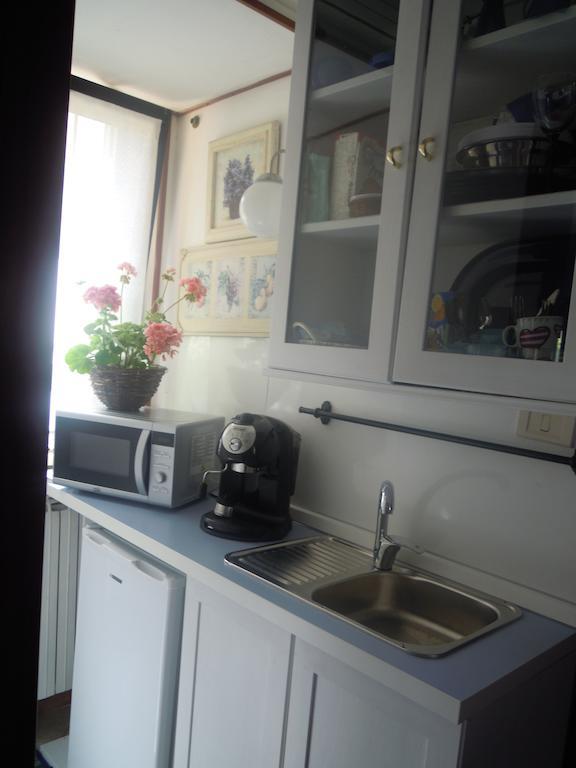 B&B Mare E Sole Bríndisi Habitación foto